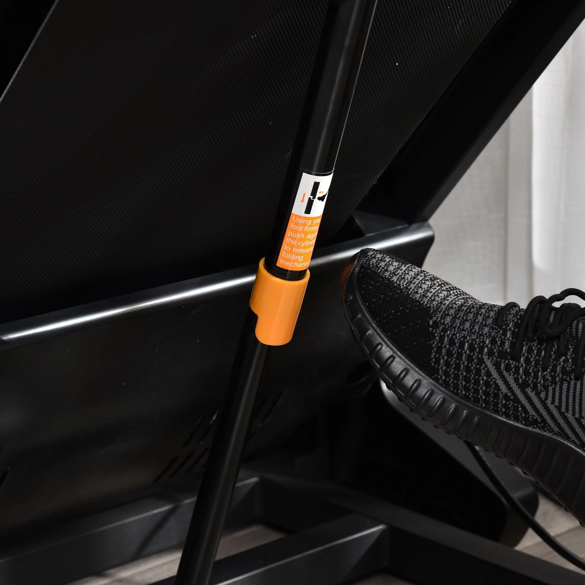 12 km/h Folding Electric Treadmill - Image 8
