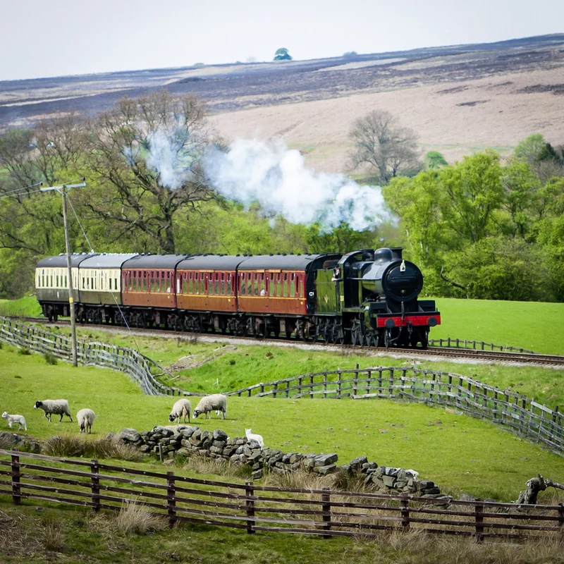 Steam Train Ride - Gift Experience for Two - Image 2